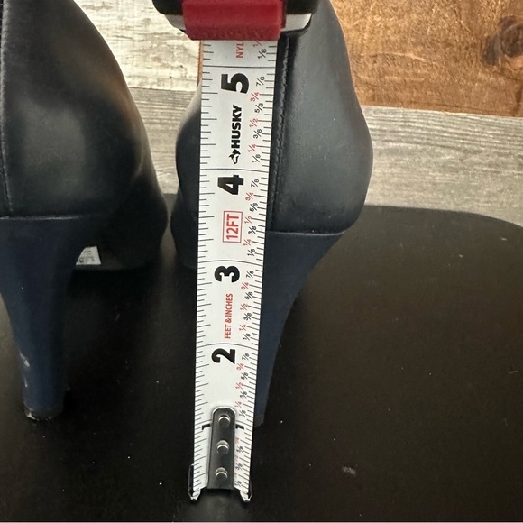 Clarks Women's Adriel Viola Dress Pump size 10 M Heel Navy Blue Business Casual - Picture 9 of 9